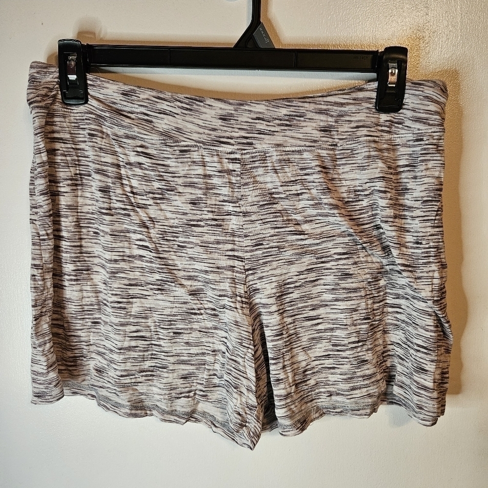 Ambrielle Women's Size Large sleep shorts